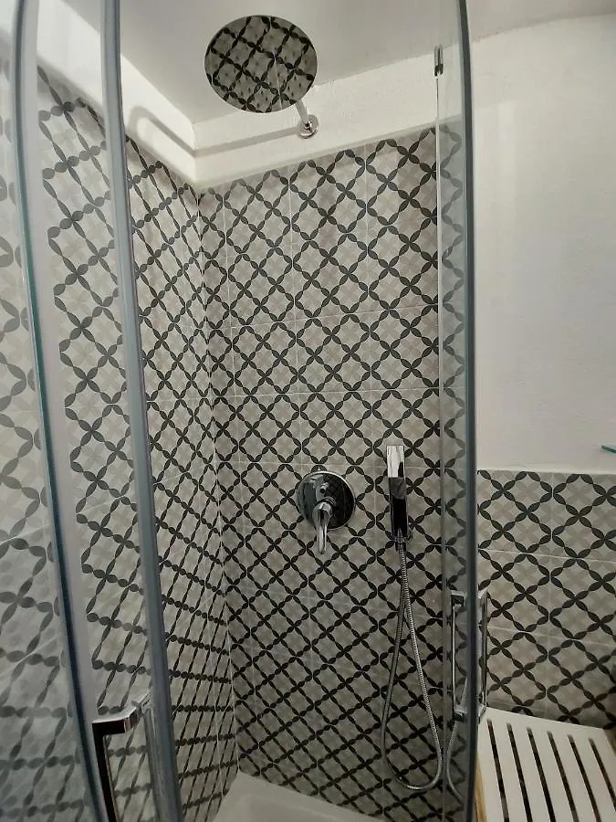 Apartment Giovhome Neapel